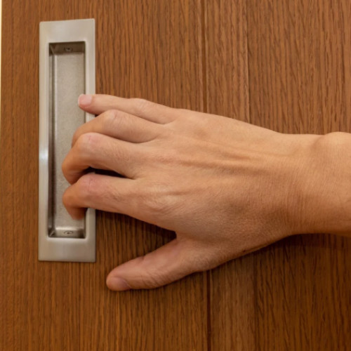 Door handles repair