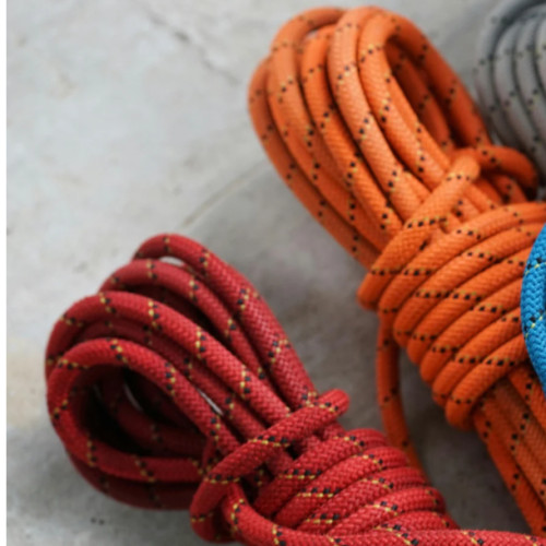 Clothes drying rope installation
